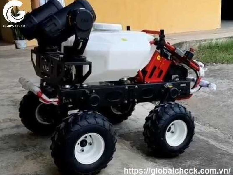 Robot RG150 Phun thuốc khử trùng chuồng trại an toàn, đúng mục đích và hiệu quả