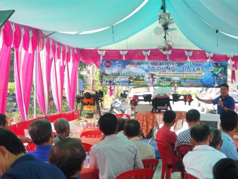 Hội thảo giới thiệu máy bay PG XP2020 tại Xã Hưng Điền B, Huyện Tân Hưng, Tỉnh Long An